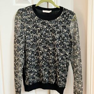Tory Burch size M sweater gently used